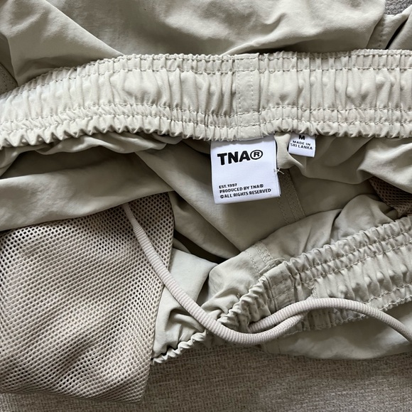 TNA Sawyer Pant- Haze Grey Size M✨🤍 - Picture 6 of 7